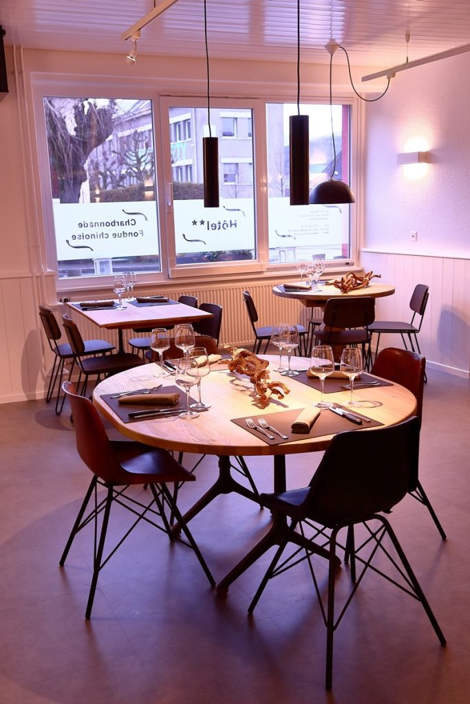 restaurant-tour-rouge-5