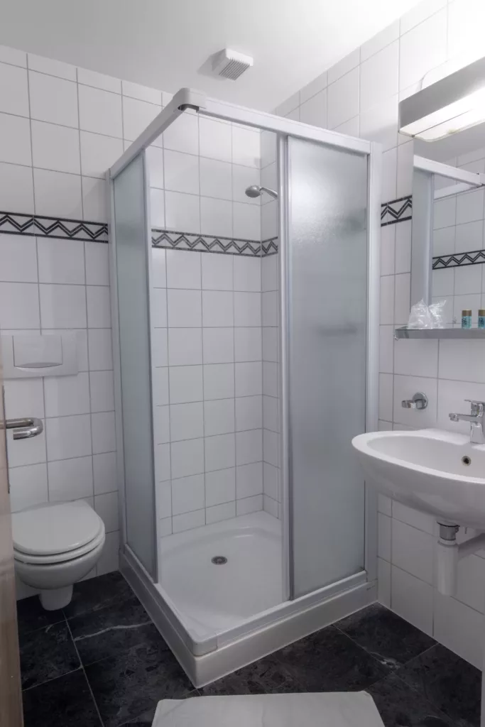 Chambres-hotel-Tour-Rouge-11