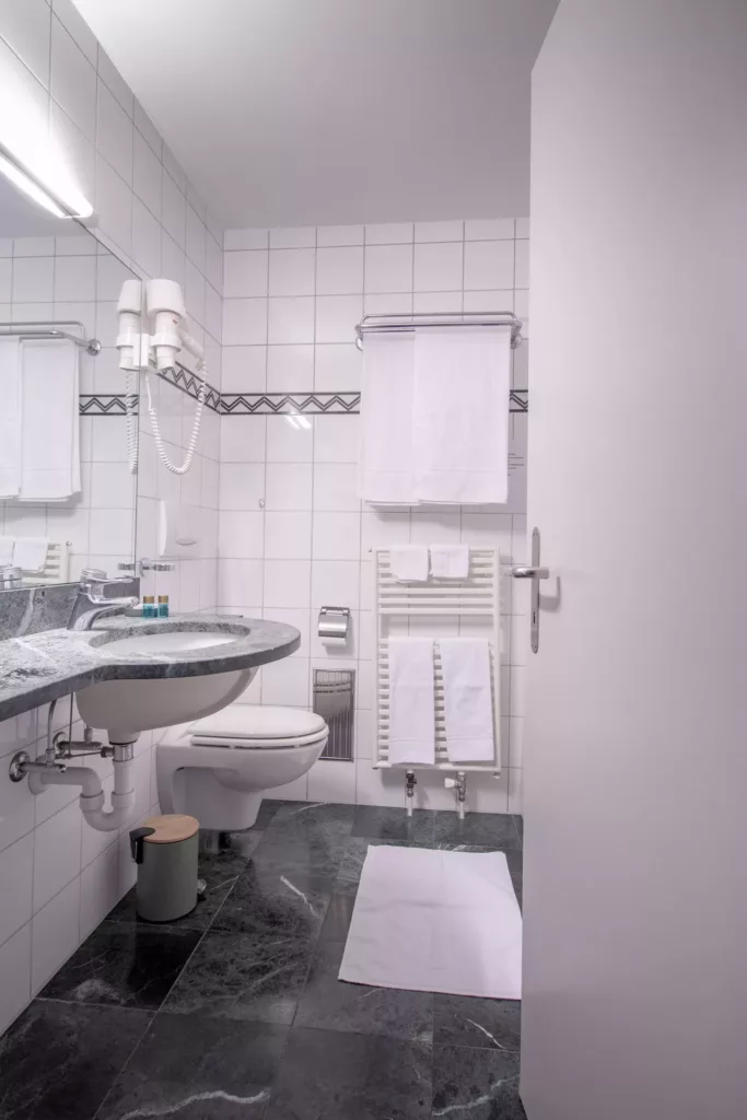 Chambres-hotel-Tour-Rouge-5